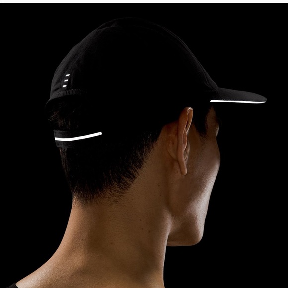 Lululemon -Men's Fast and Free Running Hat - Picture 2 of 5
